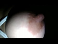 Play MP4 - Deliciosas tetas inchadas bondage