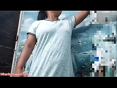 Play MP4 - Alone House wife's invitation for sex