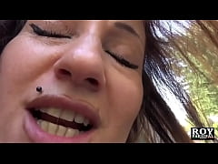 Play MP4 - Pamela Magica appena vede il cazzo non capisce pi&ugrave; niente&period; Pompino e penetrazione in ogni buco