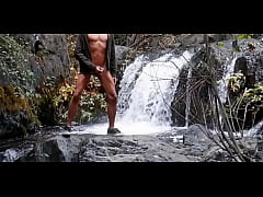 Play MP4 - Jacking by a waterfall