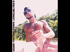 Play MP4 - La Machine &agrave; sexe &excl;