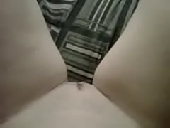 Play MP4 - The Newfie