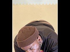 Play MP4 - Solo Star Rory Plays with his new Dildo