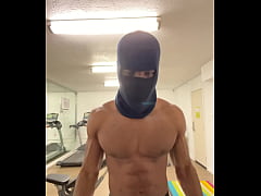 Play MP4 - Work out strong&comma; biceps&comma; and back to lift the ladies during sex&excl;