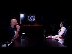 Play MP4 - Teve um casamento que durou 50 dias&comma; conheceu um m&eacute;dico viciado em pornografia&comma; parou sua vida e se sentiu humilhada na rela&ccedil;&atilde;o - Leticia Braga &lpar;WATCH ON&colon; SHEER&sol;RED&rpar;