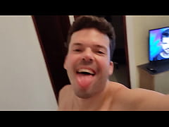 Play MP4 - Calebe leitador metendo no pelo e na pele da cadelinha &lpar;sem camisinha&rpar;