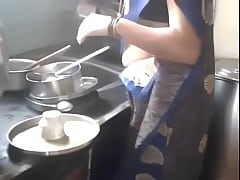 Play MP4 - Desi indian Kannada aunty hot navel hip