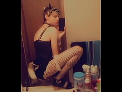 Play MP4 - Proper Femboy Maid At Ur Service &quest;&quest;&quest; Can I sit on ur face