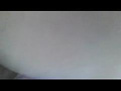 Play MP4 - ESTOU DE QUATRO PARA VOC&Ecirc;&comma; VEM FUDER MINHA BUCETA VIRGEM COM FOR&Ccedil;A