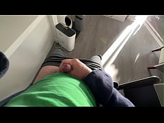 Play MP4 - Another slo mo cumshot