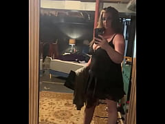 Play MP4 - Like my killstar dress&quest; Ignore my messy studio&period;