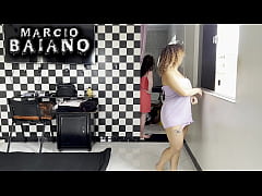 Play MP4 - FUI CHAMADO POR DUAS GOSTOSAS PARA FAZER UM FAVOR MAS FUI SURPREENDIDO COM AS VADIAS ME SEDUZINDO PARA COMER ELAS - ELIANE FURACAO E LORRANY EXOTICA - ASSISTA COMPLETO NO RED