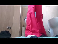 Play MP4 - it's toilet time with my red pants
