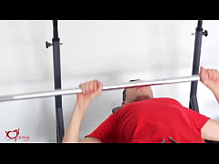 Play MP4 - Novinha Gostosa da Academia