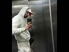 Play MP4 - Vamos hacia arriba