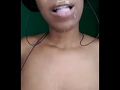 Play MP4 - Spit boobs