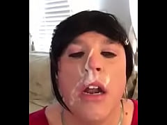 Play MP4 - cum eating sissy crossdresser