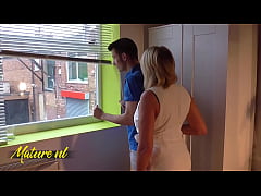 Play MP4 - British MILF Amy Seduced Young Handyman To Fuck Her