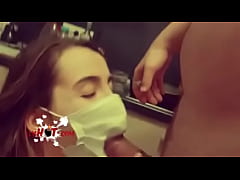 Play MP4 - Beautiful brunette made a blowjob right in the kitchen