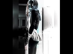 Play MP4 - Teaser du set avec ma tenue simili cuir&comma;&excl;Il y a dix photos   2 vid&eacute;os