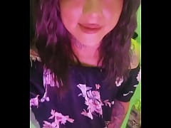 Play MP4 - - &num;921