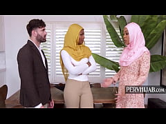 Play MP4 - Hijab StepMom Wants Stepdaughter To Give Birth&comma; Even If Stepdad Knocks Her Up &vert; PervHijab