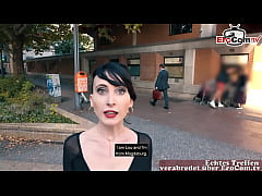 Play MP4 - D&uuml;nne deutsche Punk teen schlampe macht echtes Stra&szlig;en Dating und wird gefickt