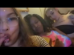 Play MP4 - Bfreakl06 and xxxmulatto came over