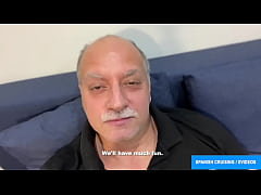 Play MP4 - Daddy Chris & Friends Barebacking Guys