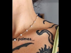 Play MP4 - It's too hot &quest;