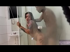 Play MP4 - Deixei meu amigo me dar banho - Jo&atilde;o o safado