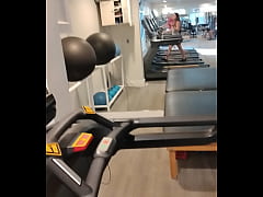 Play MP4 - At the gym