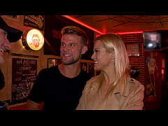 Play MP4 - Cherry Kiss&comma; blonde tr&egrave;s coquine&comma; aime la baise &excl;