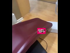 Play MP4 - Flexing toes in Dentist office