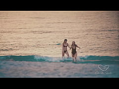 Play MP4 - Lesbians Charlie Forde & Olive Gee Make Out&excl;