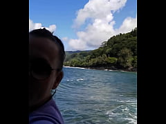 Play MP4 - Bienvenu en vacances avec moi mon chocos &excl; Tu as devin&eacute; ou je suis &quest;