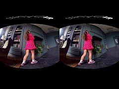 Play MP4 - Beautiful amateur girls dancing and teasing in this exclusive VR video