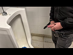 Play MP4 - First Gay Pissing Vlog in History &lpar;And It&rsquo;s HOT&rpar;