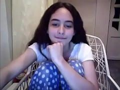 Play MP4 - Dreianova y sus gigantescas y deliciosas tetas rebotando