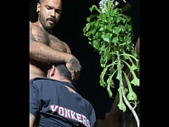 Play MP4 - Comi o novinho na obra - Assista completo &lpar;RED&rpar;