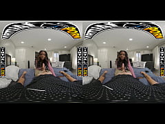 Play MP4 - VIRTUAL PORN - Stepmom Naomi Foxxx Offers Her Mouth After Finding Your Cum Sock And Sucks You Until You Finish