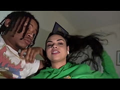 Play MP4 - thick cuban mamacita eats lil d for dinner