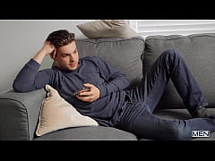 Play MP4 - Off Duty Part 1 &sol; MEN &sol; Johnny Rapid&comma; Jonah Reeves  &sol; watch full at  www&period;sexmen&period;com&sol;kil