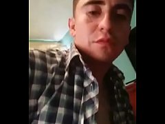 Play MP4 - Chacal hetero se masturba &lpar;parte 1&rpar;