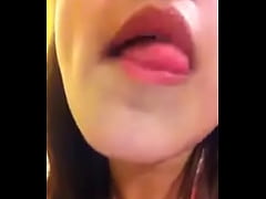 Play MP4 - VID-20150329-WA0042