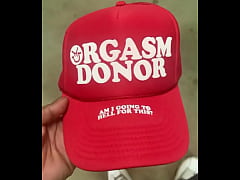 Play MP4 - New Favorite Hat &quest;️