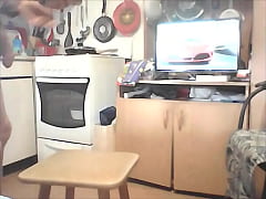 Play MP4 - dancing in front of a webcam