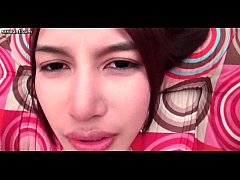 Play MP4 - Pretty shemale taking white dildo in her ass