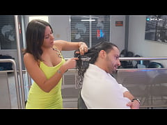 Play MP4 - Slutty Latina stylist seduces her favorite client and fucks him during his hair cut