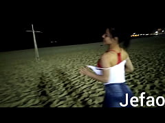 Play MP4 - Conheci uma novinha na praia e fiz ela me mama